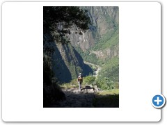 Climbing up wacha pichu