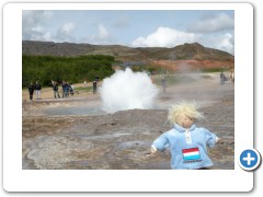 The geysir and Mini Sven